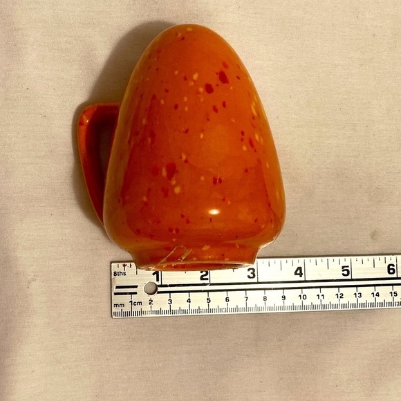 Orange speckled salt and pepper shakers with the tray vintage kitschy 70s BoHo - Picture 4 of 7